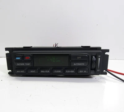 02-04 Ford F-150 Dash Heater A/C Temperature Climate Control OEM 2L3H-19C933-AA - Image 1 of 4