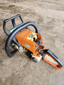 Motosierra Stihl 025 PARA REPUESTOS - Imagen 1 de 11
