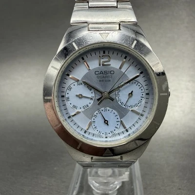 Reloj Casio Mujer 31mm Esfera Azul Tono Plateado Fecha Día LTP-2069 Batería Nueva Foto 1 de 4