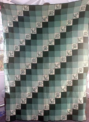 Manta afgana vintage cosida en cruz verde con flores 52 x 70 Foto 1 de 4