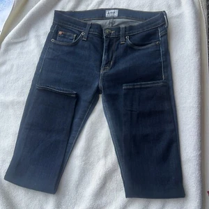 Pantalones de mezclilla Hudson Nico de tiro medio súper ajustados lavado oscuro talla 25 (253) - Imagen 1 de 4
