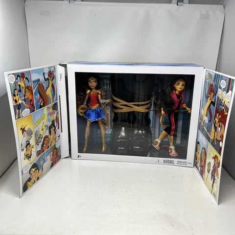 2017 SDCC Exclusive DC Super Hero Girls Wonder Woman & Cheetah Dolls Cover