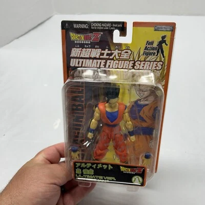 FIGURA DEFINITIVA SERIE ULTIMATE SON GOHAN BANDAI Dragon Ball Z firmada Foto 1 de 4