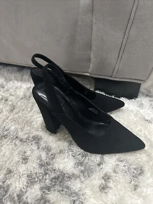 Forever 21 Black Suede Size 9 Shoes Pumps Heels - Image 1 of 4