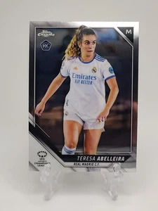 Tarjeta de novato 2021-22 Topps cromada femenina UEFA Teresa Abelleira #26 Real Madrid - Imagen 1 de 2