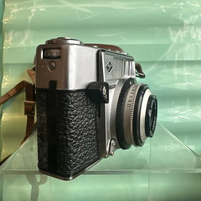 Vintage Photographic Camera Agfa Silette II in case   - Image 1 of 3
