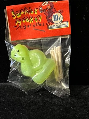 1960s Vintage Dime Store Toy GREEN Smoking Monkey cigarette blows smoke rings  A - Image 1 of 2