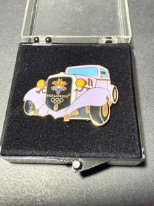 2002 SALT LAKE CITY OLYMPIC LT PURPLE HOT ROD ANTIKE AUTO ANSTECKNADEL/PINS. NEU! LE - Bild 1 von 4