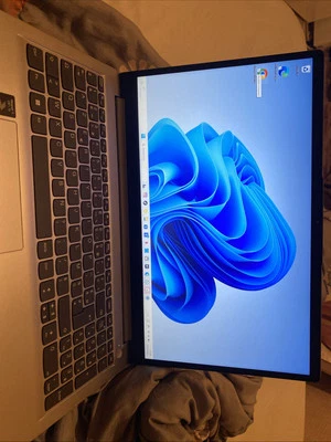 IdeaPad 1-15IJL7 Laptop - Type 82LX - Photo 1/4