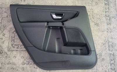Volvo XC90 2013 panel interior de puerta trasero izquierdo pasajero negro Foto 1 de 4