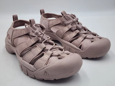 Novo! Sandálias esportivas femininas Keen Newport H2 monocromáticas/fawn impermeáveis tamanho 9 - Imagem 1 de 4