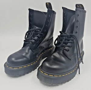 Doc Dr. Martens Air Ware Women's 6 / Mens 5 - 25345 Black Boots Thick Sole - Picture 1 of 17