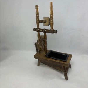 Vintage Miniatur Holz Spinnrad Pflanzgefäß Spielzeug Dekor bewegliche Teile LESEN - Bild 1 von 12