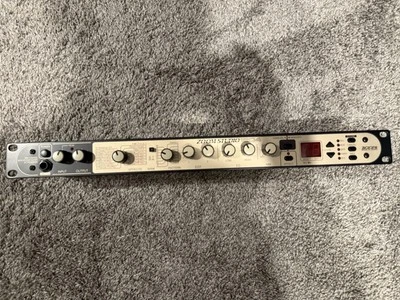 Zoom Studio 1204 Digital Reverb and Multi-Effect Signal Processor - Image 1 of 2