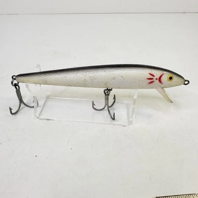 Isca de pesca vintage de água salgada CORDELL RED FIN minnow 7 polegadas - Imagem 1 de 4