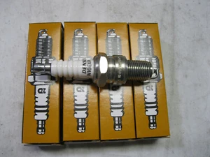 4 Spark Plugs-VIN: Z DENSO 3031 (4 pack) W16EXR-U - Picture 1 of 5