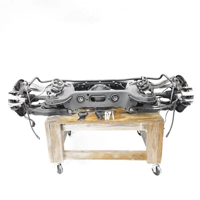 MERCEDES E350 E550 2010-16 SUBCHASIS TRASERO DIFERENCIAL BRAZOS DE CONTROL COMPLETO OEM Foto 1 de 4