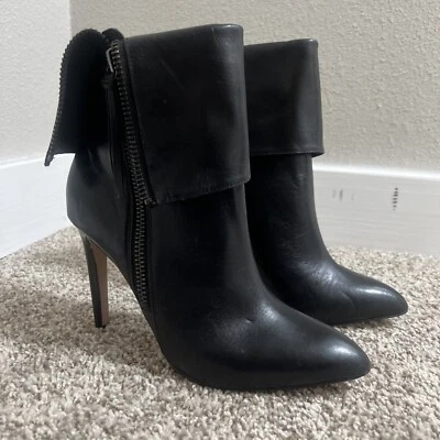 Botines Neiman Marcus de cuero negro Stiletto para mujer talla 9 Foto 1 de 4