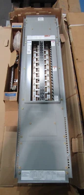 💥NEW EATON 225A MAIN BREAKER PANELBOARD INSERT 120/240 VAC 1Ø 42 CIRCUIT PRL1A - Image 1 of 4