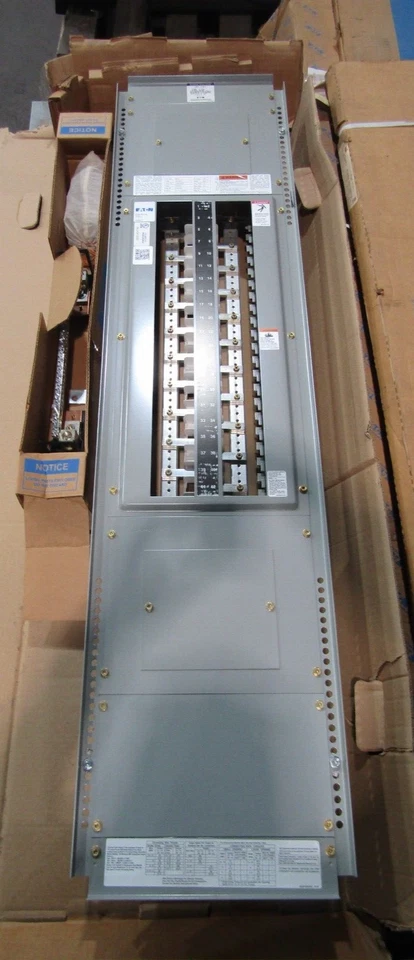 💥NEW EATON 225A MAIN BREAKER PANELBOARD INSERT 120/240 VAC 1Ø 42 CIRCUIT PRL1A - Image 1 of 4