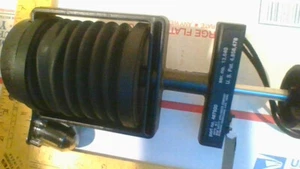 MSA Kwik-Draw Detector Tube Pump with end-of-stroke indicator Part # 487500 - Picture 1 of 16