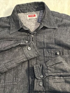 Wrangler Mens Medium Sherpa Lined Black Denim Long Sleeve Button Shirt Jacket - Picture 1 of 6