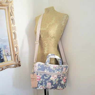 Bolso Mensajero para Laptop Kayond Azul Patrón Floral Resistente al Agua NUEVO 13"x 10" pulgadas Foto 1 de 4