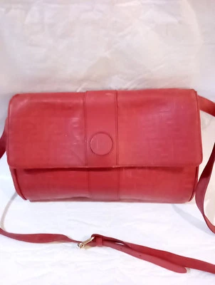 Bandolera Fendi Zucca FF de cuero rojo Foto 1 de 4