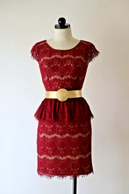 Vestido Anthropologie Maeve Borgoña Transparente Floral Encaje Peplum Lápiz Ajustado Mujeres XS Foto 1 de 4