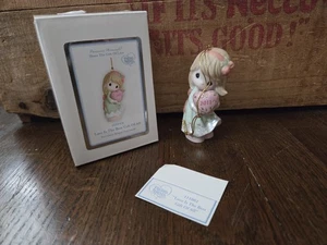 2011 Precious Moments Figurine Love Is The Best Gift of All #111001 Ornament - Picture 1 of 9