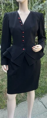 TRAJE FALDA NEGRO VINTAGE EMANUEL UNGARO PARALELO PARÍS Foto 1 de 4