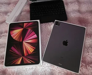 Apple iPad Pro 11", 3ª Generación, 128 GB, Gris espacial, Incluye Apple Pencil + Estuche - Imagen 1 de 4