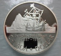 2011 Canada Wildlife Polar Bear 1 OZ Silver $5 Coin Mint Grade ID#B10.