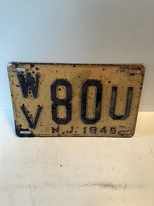 West Virginia 1945 license plate - Picture 1 of 4