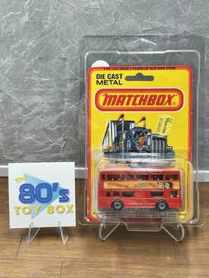 Matchbox 1980 MB 17 Londoner Red Bisto niño cardado vintage Foto 1 de 4