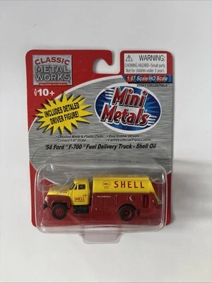 CMW Mini Metals  Ford Big Job F-700 Fuel Delivery Truck Shell Oil Co NOS - Image 1 of 3