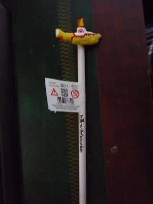 PUCKATOR The Beatles | Yellow Submarine Pencil and Topper Gift Idea, new White Pencil