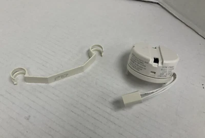 17040Q (17040Q2 EC2T-40 LPF) TCP 40W Circline Ballast 120V 40W - Image 1 of 4