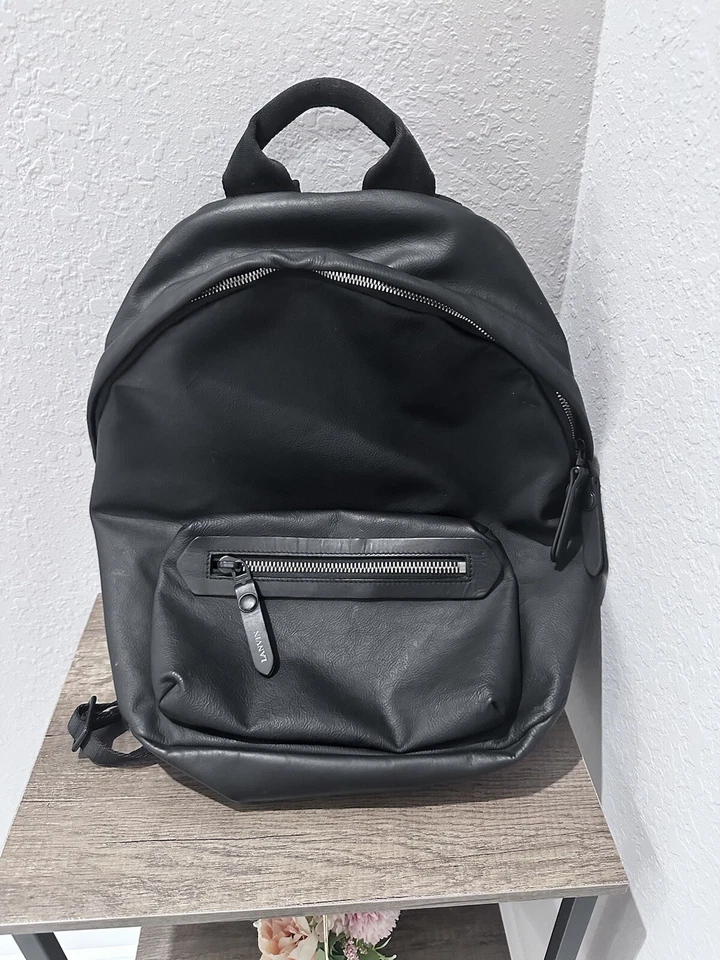 Mochila Lanvin preta de couro e concha - Imagem 1 de 4