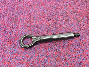 CHEVROLET CAMARO LS 14-24 OEM PARACHOQUES BARRA DE REFUERZO VIGA REMOLQUE ENGANCHE GANCHO DE OJO - Imagen 1 de 2