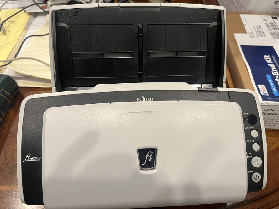 Fujitsu fi FI-6130 Flatbed Scanner Previously Owned FULLY WORKING - Image 1 of 1