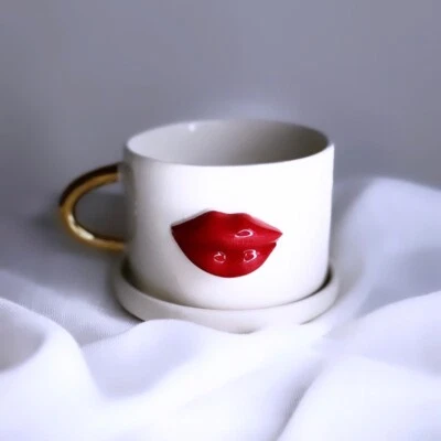 Tasse à Café / Mug en Céramique Fait Main 200ml / Bisou (1 tasse)  - Photo 1/2