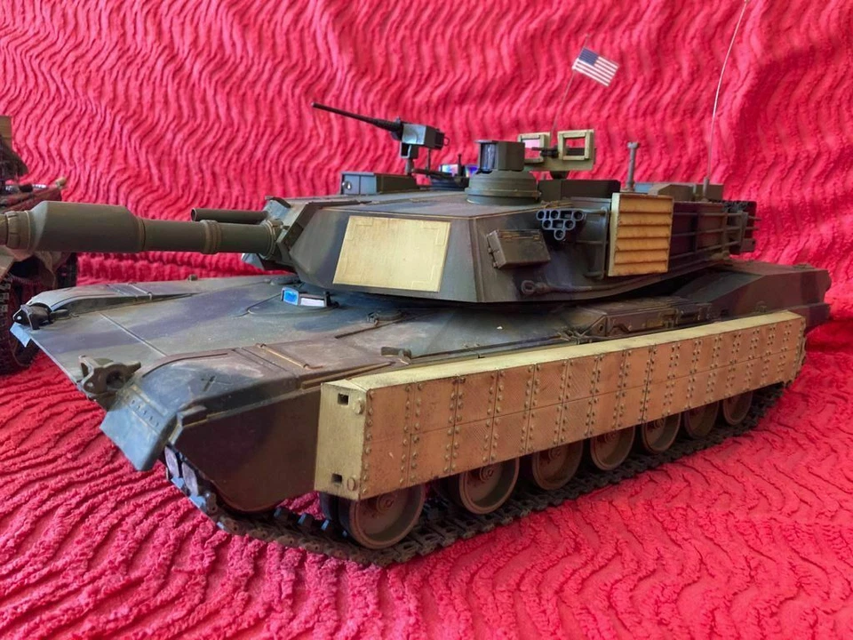 Heng Long  1/16-M1a2 Abrams Tusk1 senza elettronica - Immagine 1 di 3
