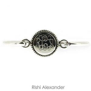 Brazalete con monograma redondo de plata esterlina 925 con borde de cuerda con bisagras - Imagen 1 de 4