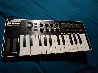 Teclado Samson Graphite M25 USB MIDI Controller 25 teclas Foto 1 de 3