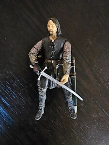 Aragorn Helm's Deep LORD OF THE RINGS ToyBiz Two Towers COMPLETE UNUSED