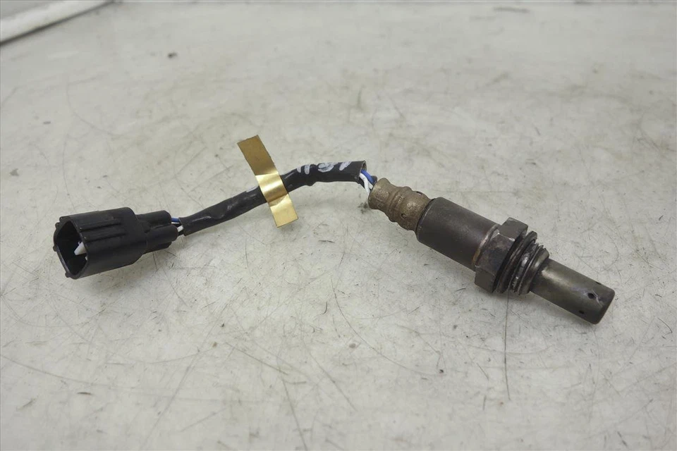 2005-2007 Toyota Avalon Driver Heated Oxygen Sensor 89465-07070 - Image 1 of 4
