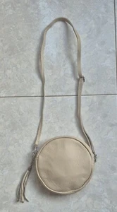 Bolso redondo de cuero - Imagen 1 de 2