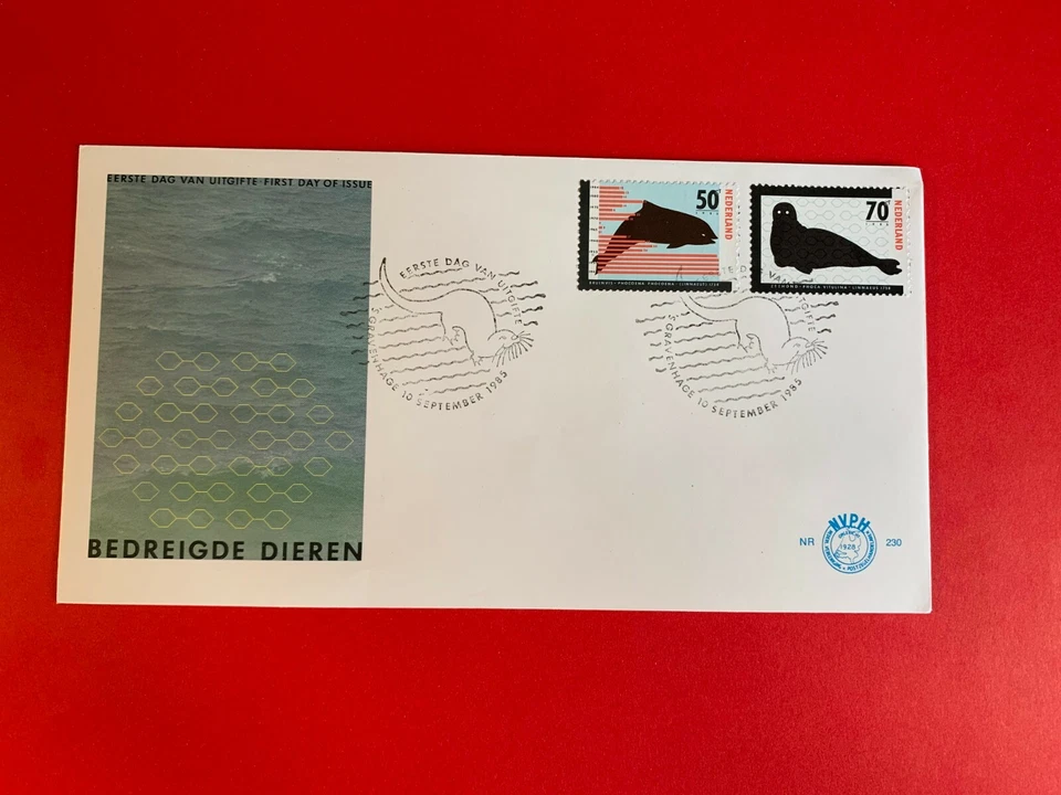 NETHERLANDS 1985 FDC 230 WILDLIFE CONSERVATION PORPOISE SEAL GRAPH MOLECULAR - Image 1 of 1