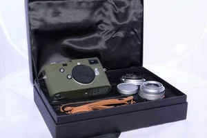 Leica M-P (Typ 240) Digital Rangefinder Safari SET. Summicron-M 35mm f2 ASPH ! - Picture 1 of 23
